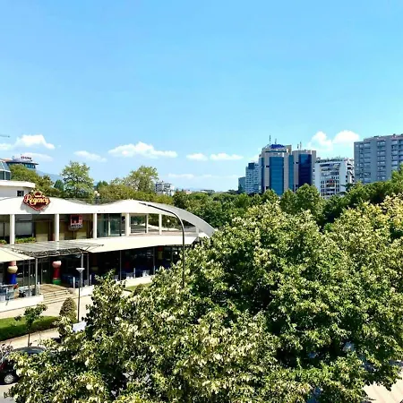 Bliri Shallvaret Apartamento